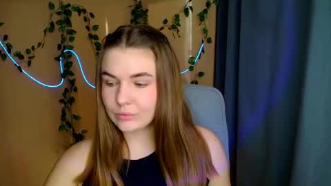 Snapshot of mia_lemm chatting on March 16, 2026, 7:23 am mia_lemm online show from March 16, 2026, 7:23 am