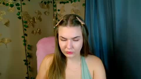 mia_lemm online show from July 25, 2026, 5:27 am