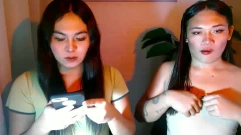 Mia online show from March 6, 2025, 4:41 am