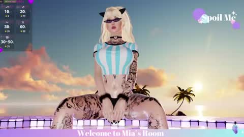Mia online show from June 17, 2026, 2:14 am