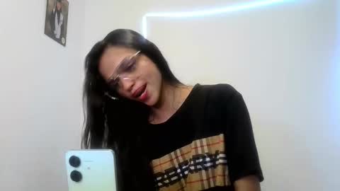 mia lucy 21 online show from October 16, 2025, 1:45 pm