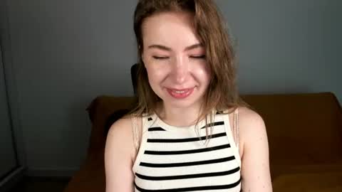 Mia online show from July 7, 2026, 7:23 am