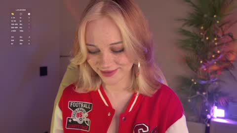 Snapshot of mia_milagros chatting on February 24, 2026, 1:47 am mia_milagros online show from February 24, 2026, 1:47 am