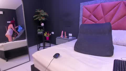 MIA  online show from June 26, 2026, 6:45 pm