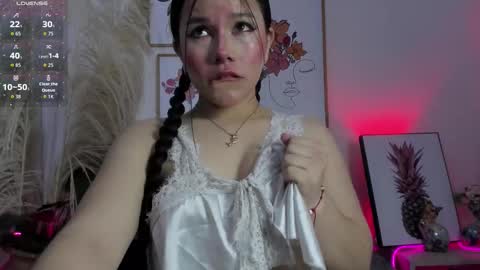 Snapshot of mia_moralez chatting on October 8, 2025, 12:25 pm MIA online show from October 8, 2025, 12:25 pm