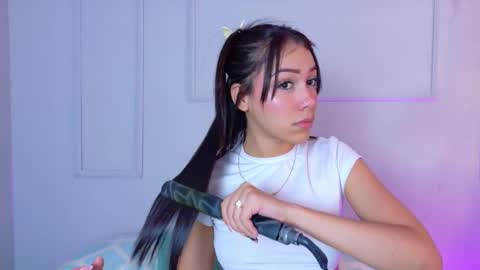 Snapshot of mia_oconner chatting on October 1, 2025, 7:42 pm mia_oconner online show from October 1, 2025, 7:42 pm