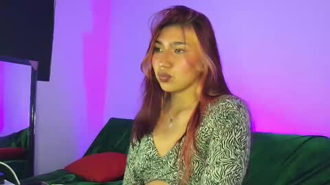 Layla Velvet online show from February 4, 2026, 9:53 pm