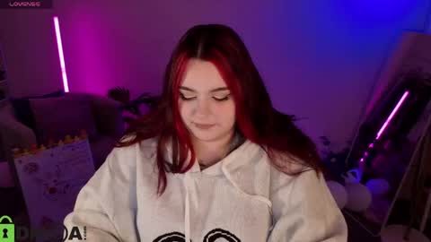 Snapshot of mia_r0ss chatting on May 10, 2026, 1:11 am Mia online show from May 10, 2026, 1:11 am
