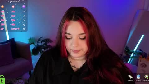 Snapshot of mia_r0ss chatting on May 26, 2026, 1:12 am Mia online show from May 26, 2026, 1:12 am