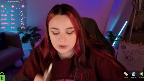 Snapshot of mia_r0ss chatting on May 29, 2026, 1:25 am Mia online show from May 29, 2026, 1:25 am