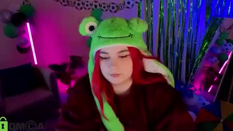 Snapshot of mia_r0ss chatting on June 27, 2026, 1:10 am Mia online show from June 27, 2026, 1:10 am
