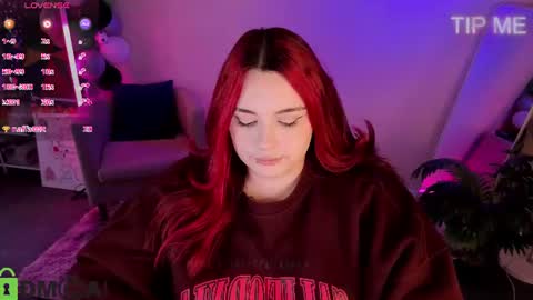 Snapshot of mia_r0ss chatting on July 23, 2026, 1:19 am Mia online show from July 23, 2026, 1:19 am