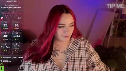 Snapshot of mia_r0ss chatting on July 30, 2026, 1:04 am Mia online show from July 30, 2026, 1:04 am