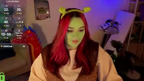 Snapshot of mia_r0ss chatting on August 3, 2026, 1:04 am Mia online show from August 3, 2026, 1:04 am