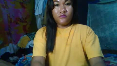 Snapshot of mia_revita chatting on April 12, 2026, 2:22 pm mia_revita online show from April 12, 2026, 2:22 pm