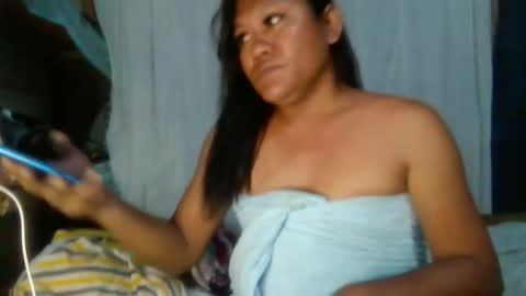 Snapshot of mia_revita chatting on April 26, 2026, 10:35 am mia_revita online show from April 26, 2026, 10:35 am