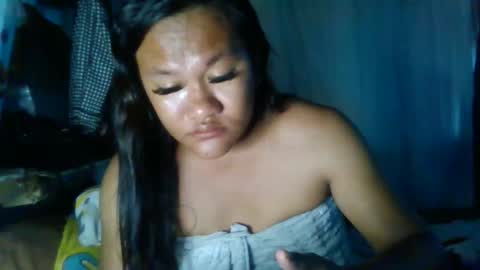Snapshot of mia_revita chatting on May 4, 2026, 9:27 am mia_revita online show from May 4, 2026, 9:27 am