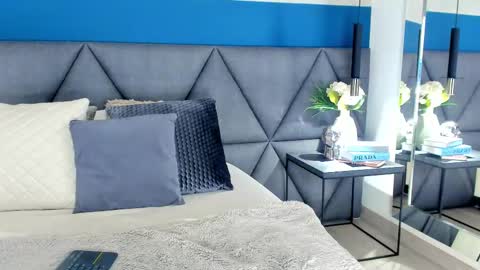 Snapshot of mia_roswell chatting on October 30, 2025, 12:12 am MIA  online show from October 30, 2025, 12:12 am