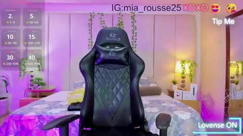 mia rousse25 online show from May 9, 2026, 2:17 am