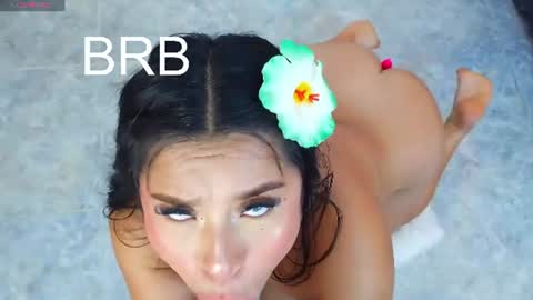 Mia online show from June 12, 2026, 10:08 pm