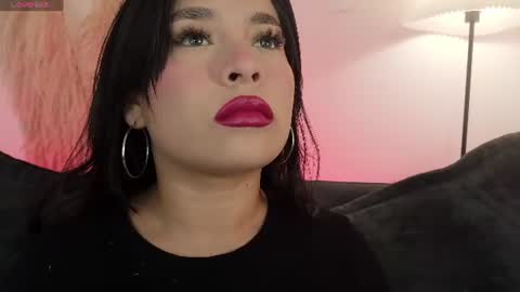 Mia online show from June 16, 2026, 2:03 am