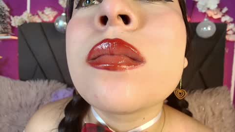 Mia Roux online show from December 14, 2024, 12:33 am