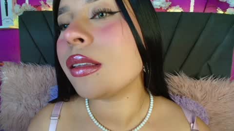 Mia Roux online show from December 16, 2024, 10:03 pm