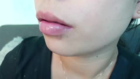 Snapshot of mia_roux13 chatting on September 11, 2025, 7:14 pm Mia Roux online show from September 11, 2025, 7:14 pm