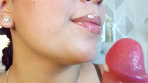 Snapshot of mia_roux13 chatting on March 2, 2026, 4:14 am Mia Roux online show from March 2, 2026, 4:14 am