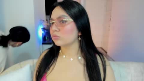 Snapshot of mia_roux13 chatting on March 25, 2026, 2:50 am Mia Roux online show from March 25, 2026, 2:50 am