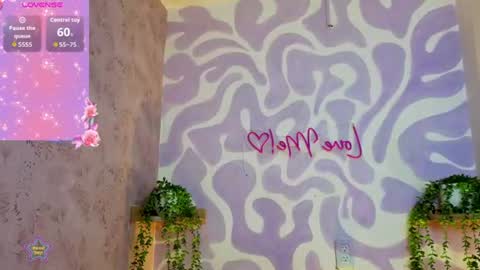 Mia . online show from June 26, 2026, 12:31 pm
