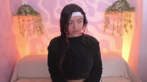 Mia . online show from August 5, 2026, 12:30 pm