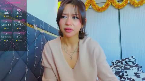 Mia online show from December 22, 2024, 6:39 am