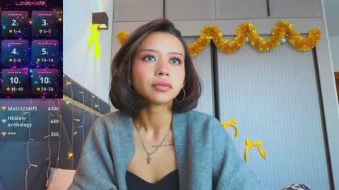 Mia online show from December 29, 2024, 10:34 am