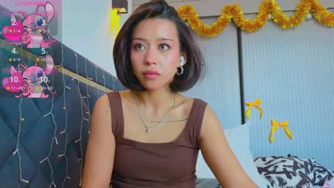 Mia online show from January 4, 2025, 4:23 am