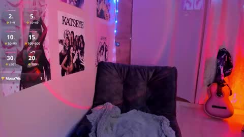 Snapshot of mia_sky_1 chatting on October 28, 2025, 11:07 pm Mia Sky online show from October 28, 2025, 11:07 pm