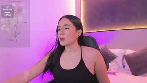 Snapshot of mia_slora chatting on July 17, 2026, 2:07 am M I A online show from July 17, 2026, 2:07 am