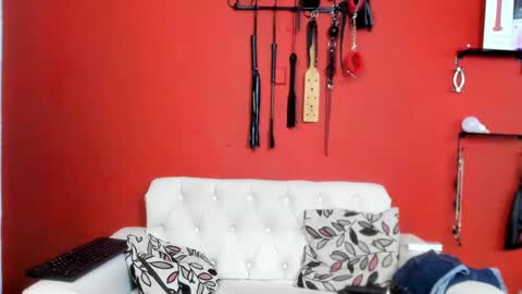 Mia sophiia online show from February 27, 2025, 8:06 am
