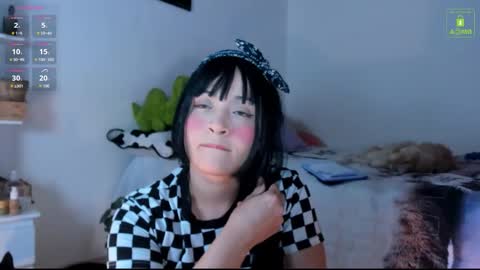 Snapshot of mia_starss chatting on October 28, 2025, 2:48 am Mia online show from October 28, 2025, 2:48 am