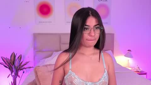 Snapshot of mia_stone2 chatting on December 21, 2024, 5:36 am MIA online show from December 21, 2024, 5:36 am