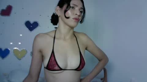 MIA suarez4 online show from May 28, 2026, 12:41 am