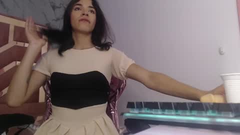 Snapshot of mia_swift_ch chatting on September 23, 2025, 4:15 am mia_swift_ch online show from September 23, 2025, 4:15 am