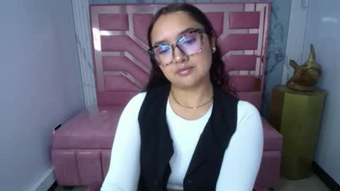 Snapshot of mia_tayler_ch chatting on February 4, 2026, 1:50 pm Mia online show from February 4, 2026, 1:50 pm
