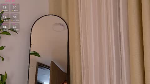 Mia White  online show from June 24, 2026, 3:33 pm