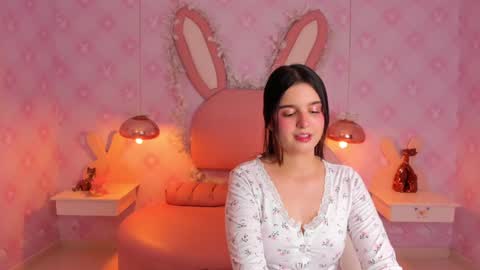 Miaa Cute  online show from December 29, 2024, 3:44 am