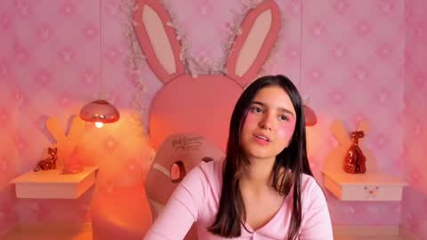 Miaa Cute  online show from January 5, 2025, 12:31 pm