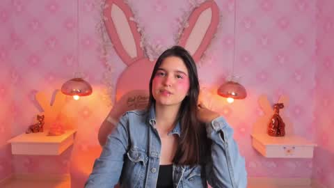 Miaa Cute  online show from January 6, 2025, 3:42 am