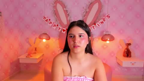 Miaa Cute  online show from February 15, 2025, 10:33 am