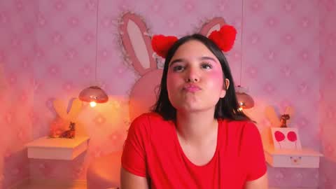 Miaa Cute  online show from March 4, 2025, 3:33 am
