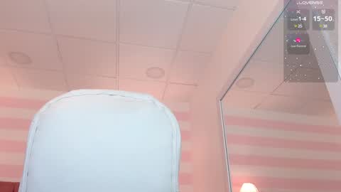 Mia online show from January 17, 2025, 2:50 pm